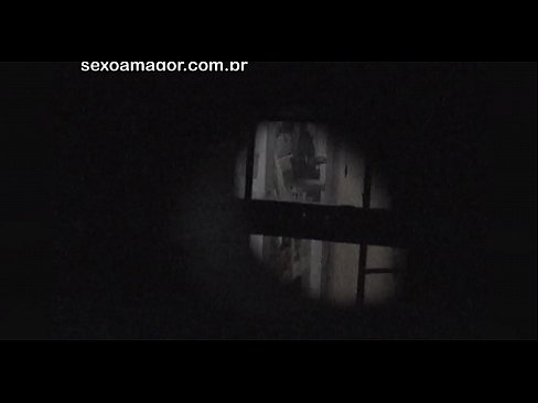 ❤️ 블론디는 중공 벽돌 뒤에 숨겨진 이웃 뱃사공에 의해 비밀리에 비디오에 녹화됩니다. ❤️❌ 슈퍼 포르노 ko.pornokey.ru에서 ❌️❤